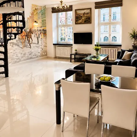 Apartment Center