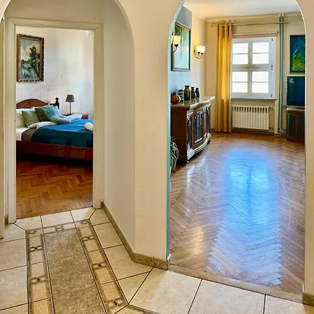 Apartment Center *
