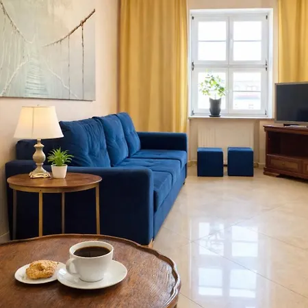 Apartment Center *